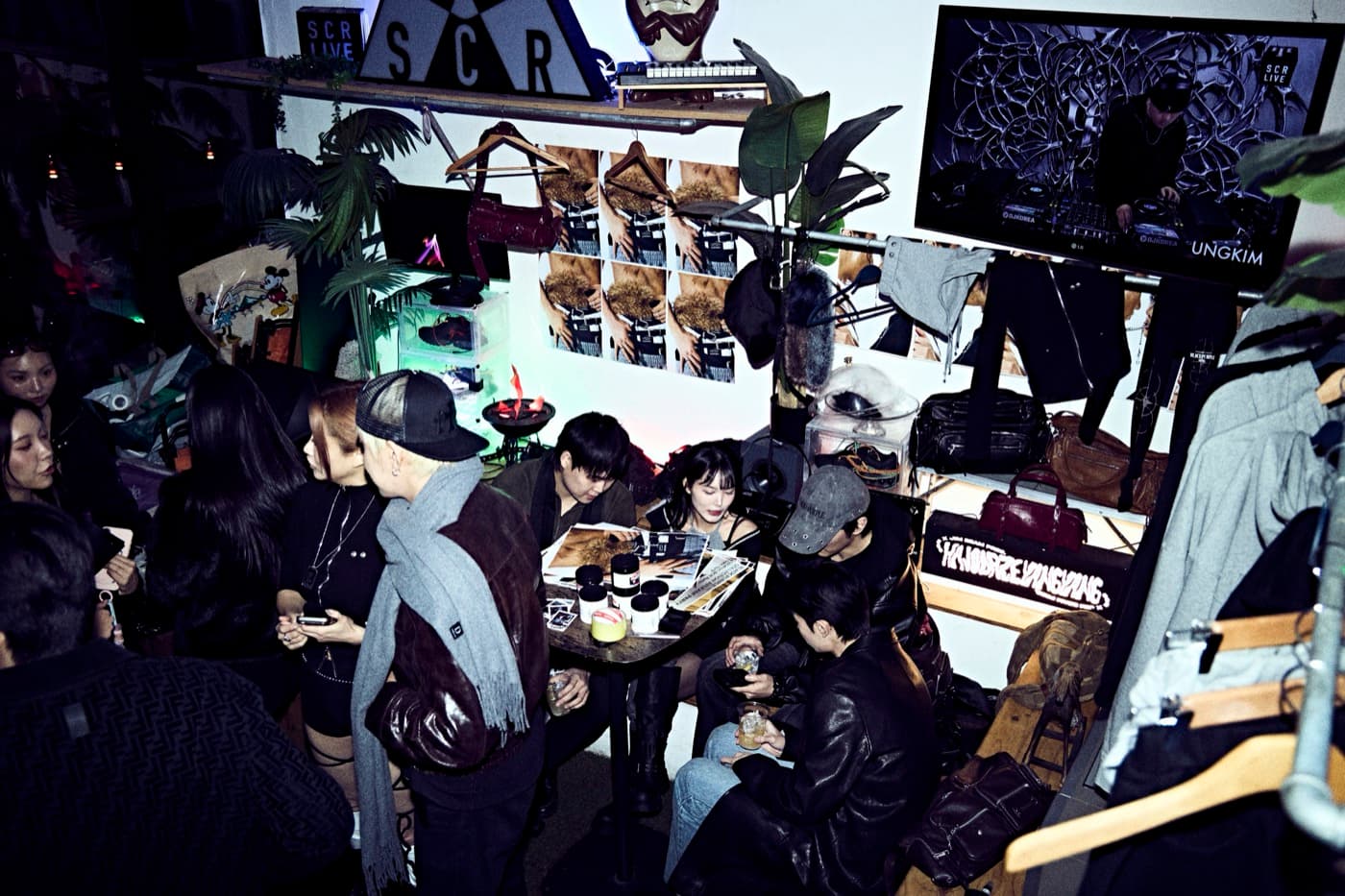 Black Purple Branding