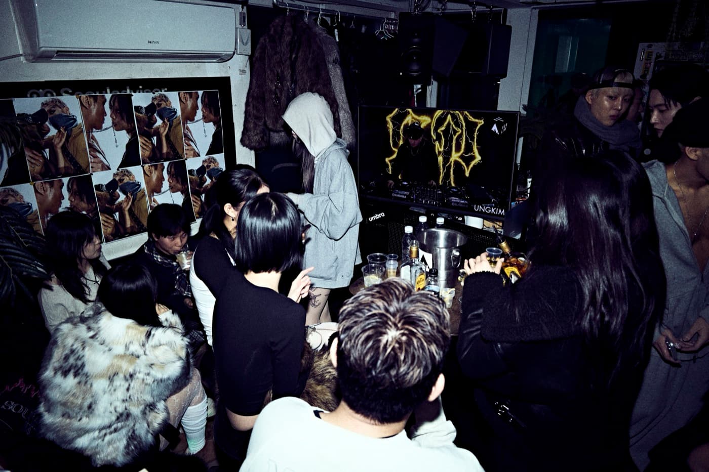 Black Purple Branding