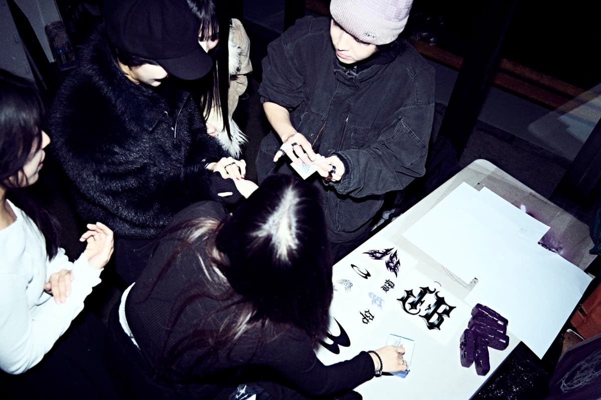 Black Purple Branding