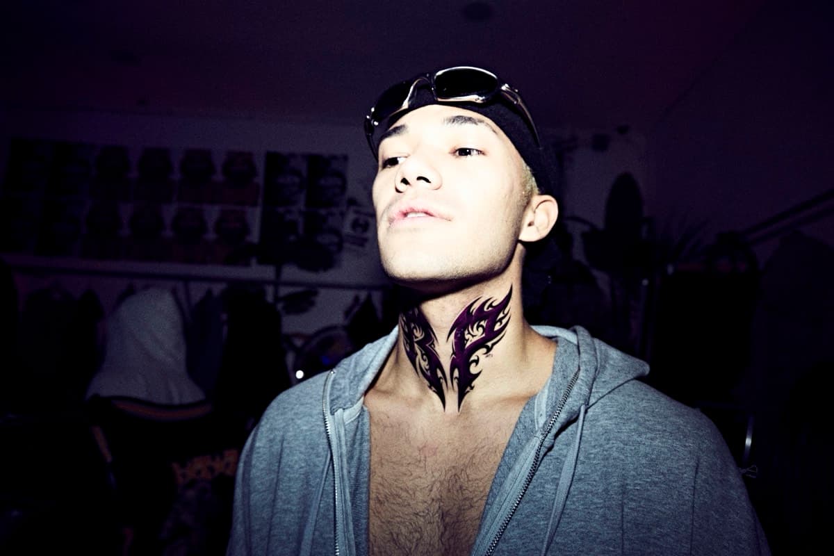 Black Purple Branding