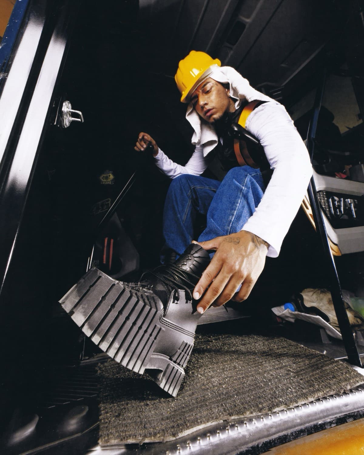 MSCHF 2×4 Boots — Veigh